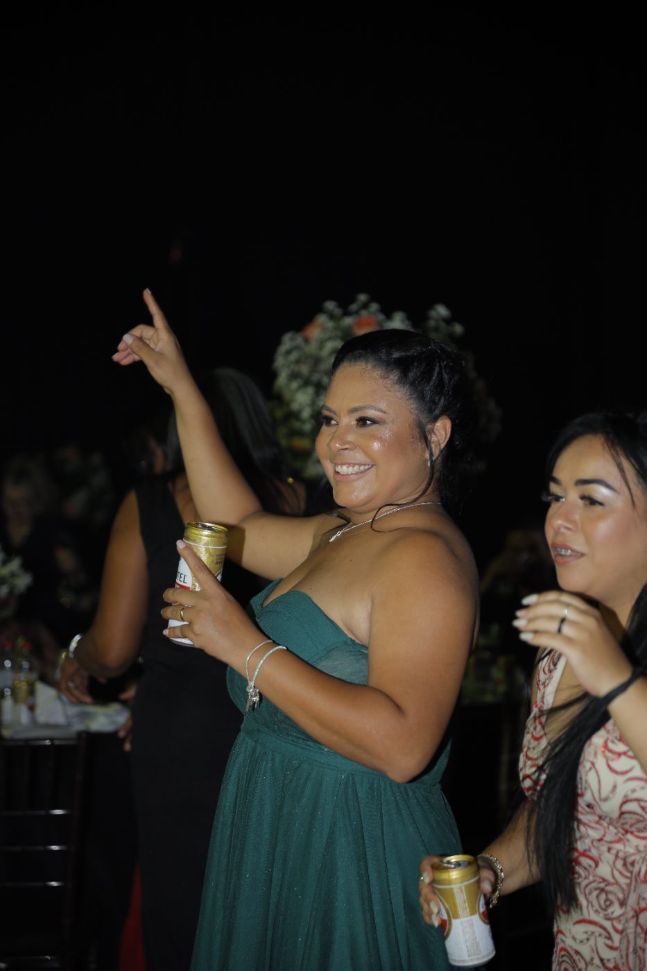 Convidadas na pista do baile