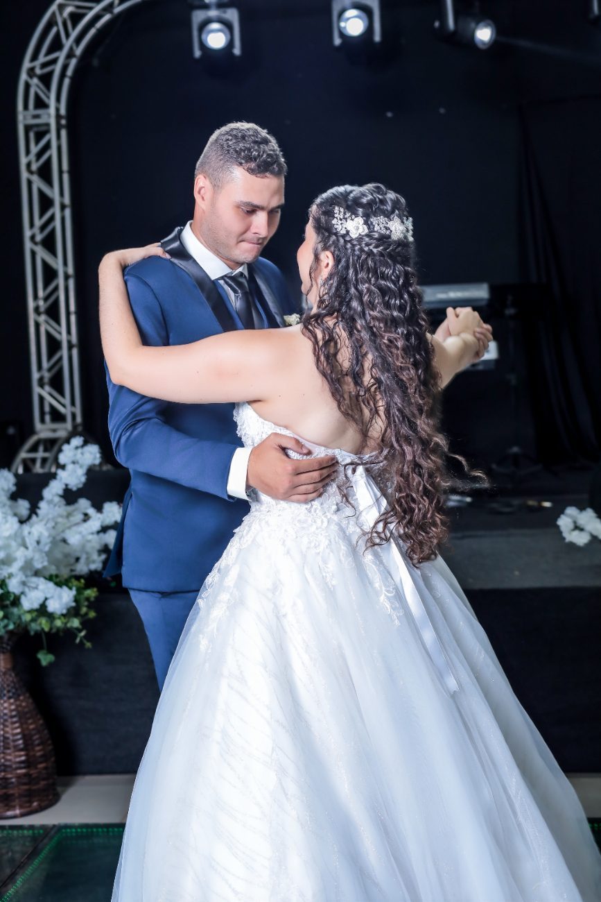 Dança dos noivos · Casamentos